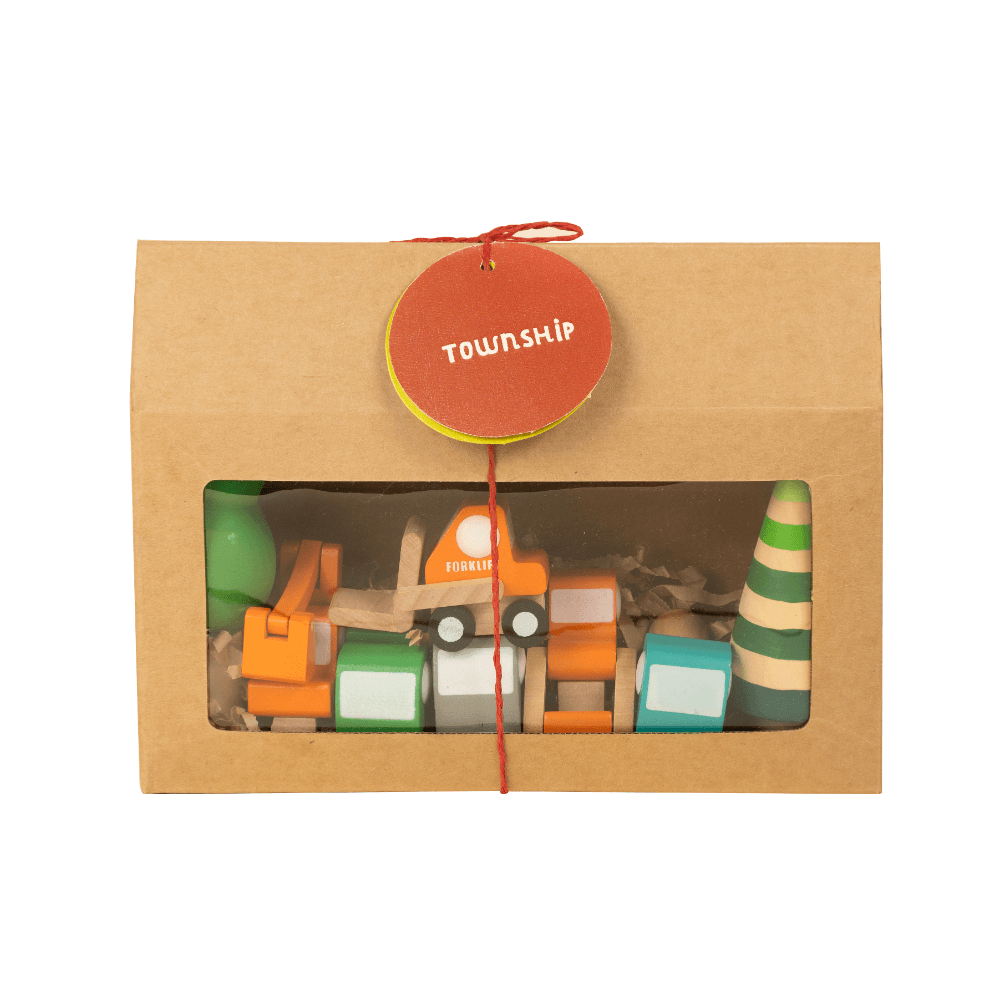 Playbox Township - Wooden Cars and Tree Set