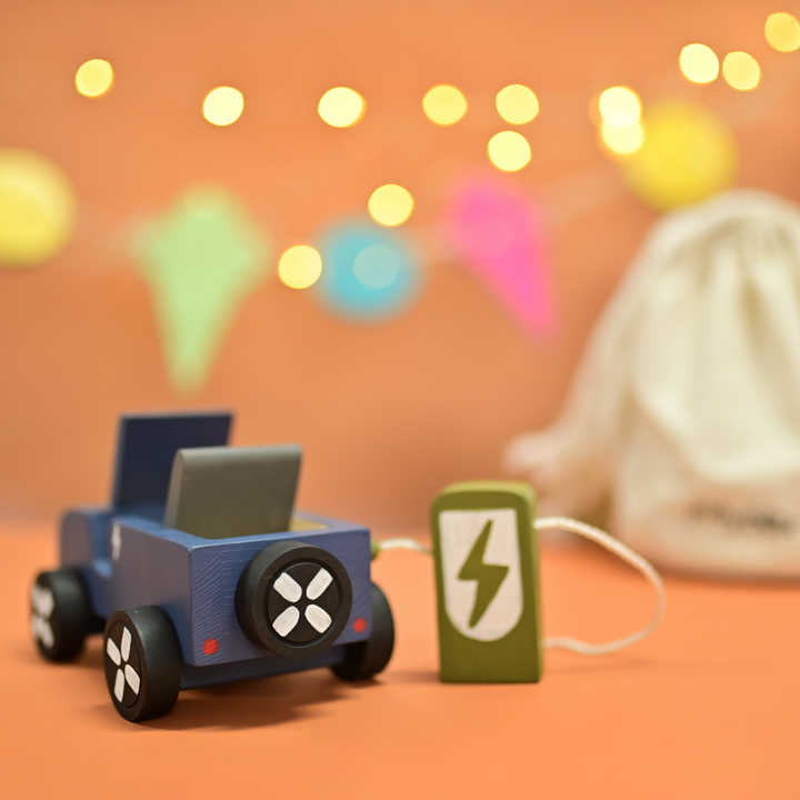 Playbox Wooden EV Jeep with Artificial Wooden Electric Charger