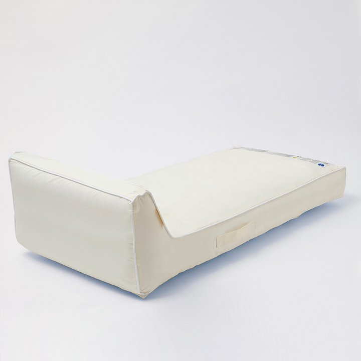 SUNNYLiFE Inflatable Luxe Lie-On Lounger Casa Blanca