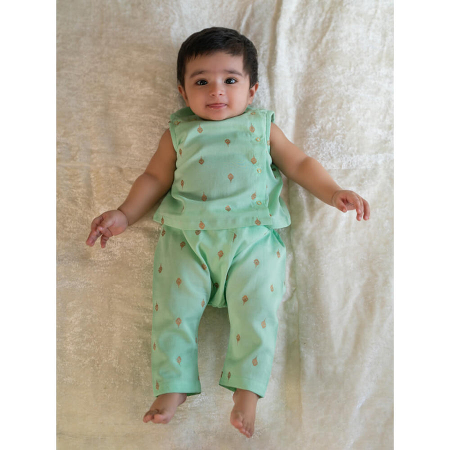 Tiber Taber Newborn Baby Premium Cotton Jhabla Set Gold Buta- Green