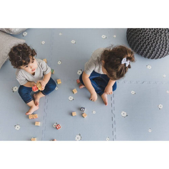 Kind&Me Interlocking Playmat Bloom Print Grey