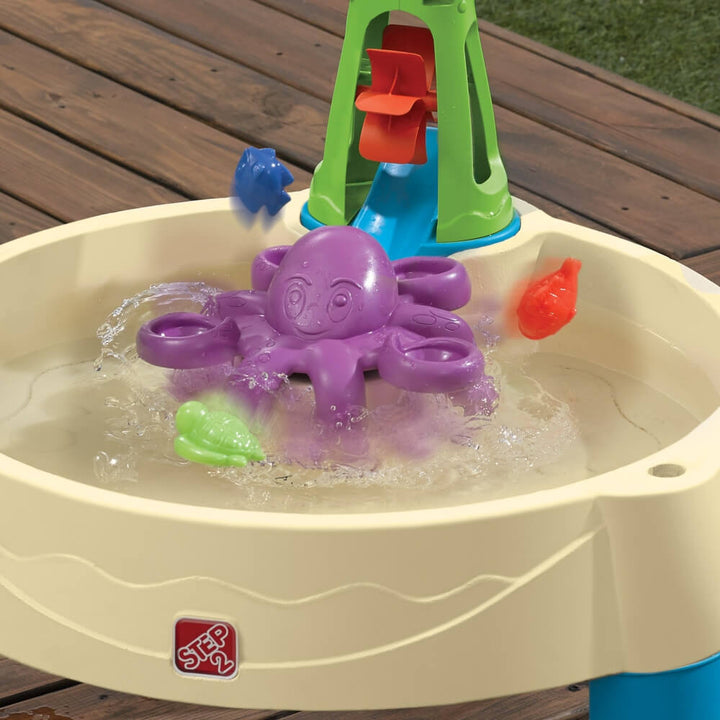 Step2 Wild Whirlpool Water Table