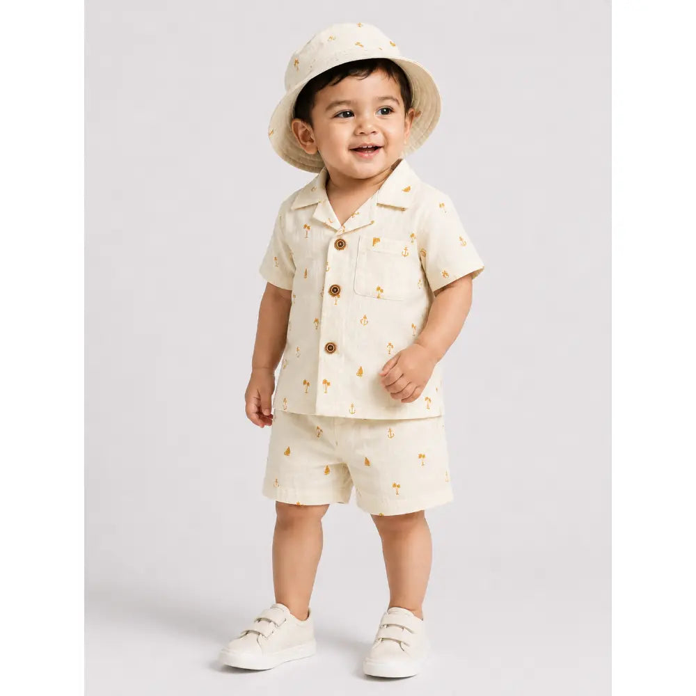 Pattuti Sustainable Double Gauge Cotton Coconut Tree Print Shirt, Shorts &amp; Hat - Off White