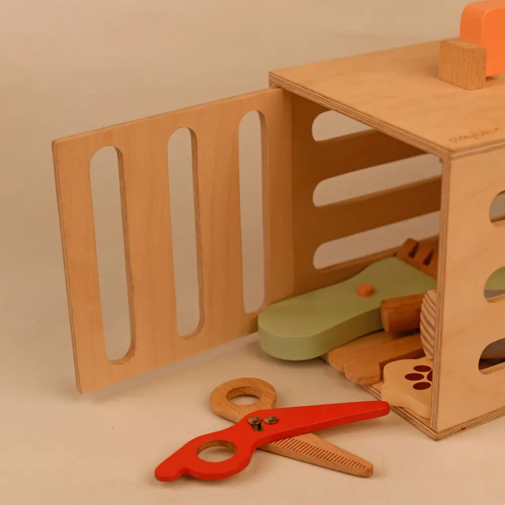 PlayBox Pet Grooming Play Set Wooden Toy
