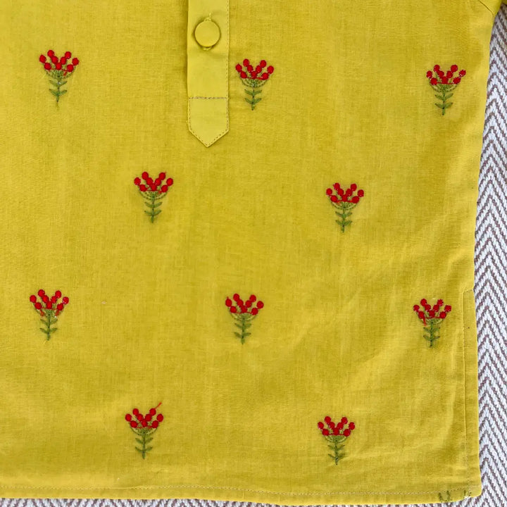 Bhaakur Organic Cotton Floral Sunshine Kurta Set For Boys - Yellow