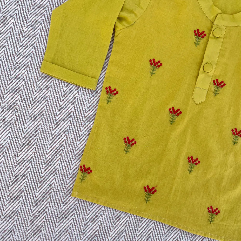 Bhaakur Organic Cotton Floral Sunshine Kurta Set For Boys - Yellow
