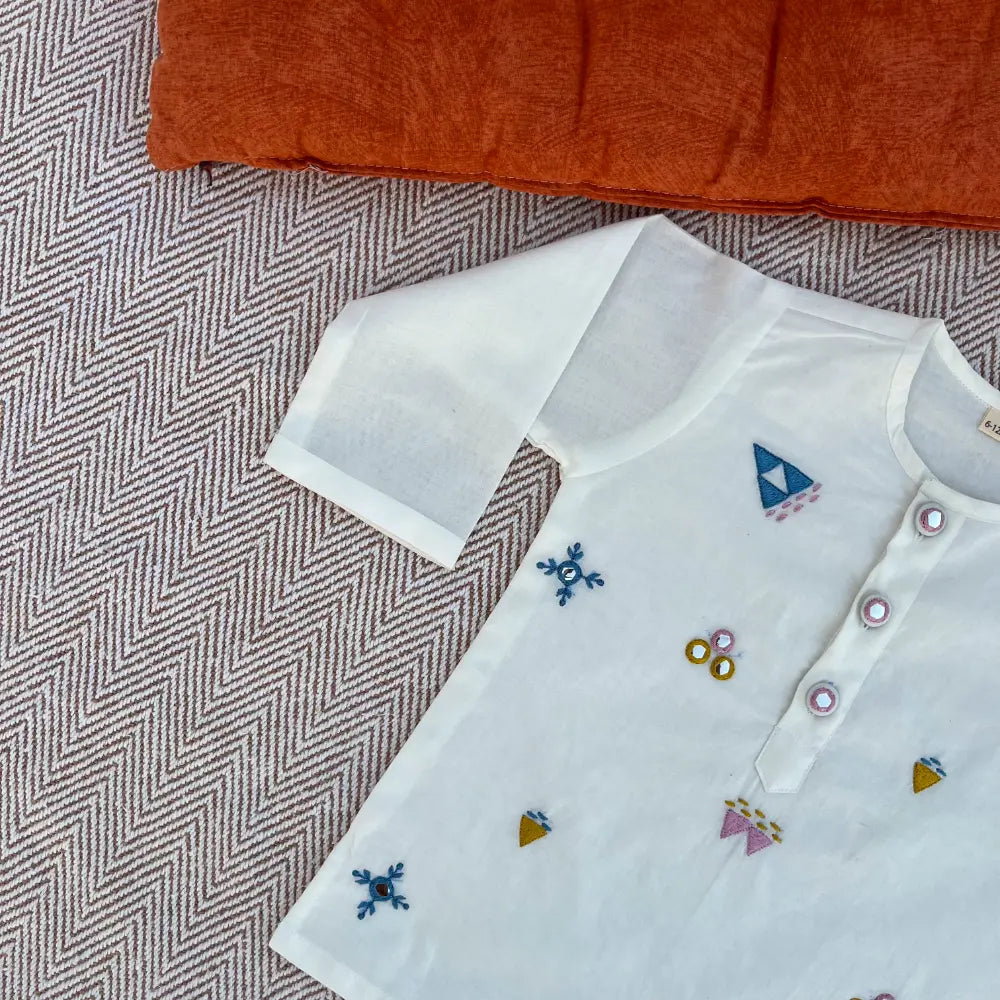 Bhaakur Organic Cotton Mirror Work Kurta Set For Boys - White