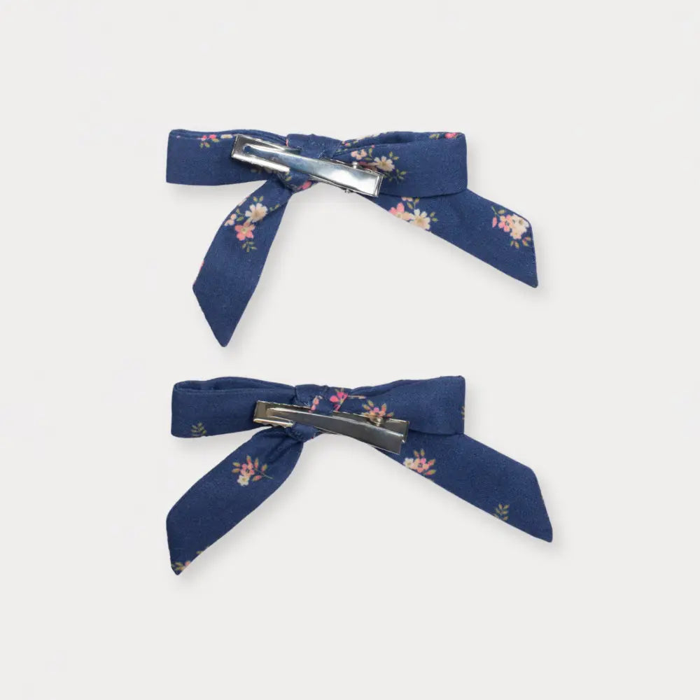 Early Sunday Grace Clip - Ditsy Bouquet Navy Blue