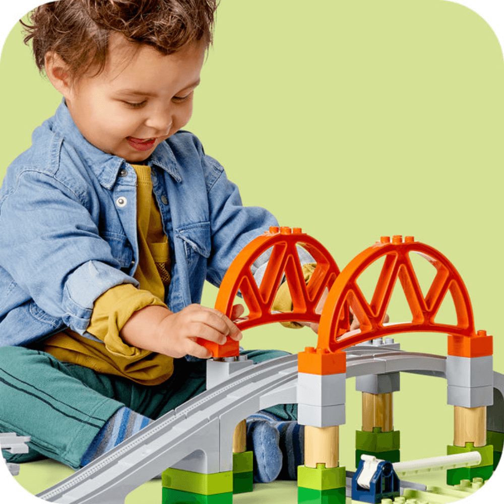 Lego Train Bridge and Tracks Expansion Set V29