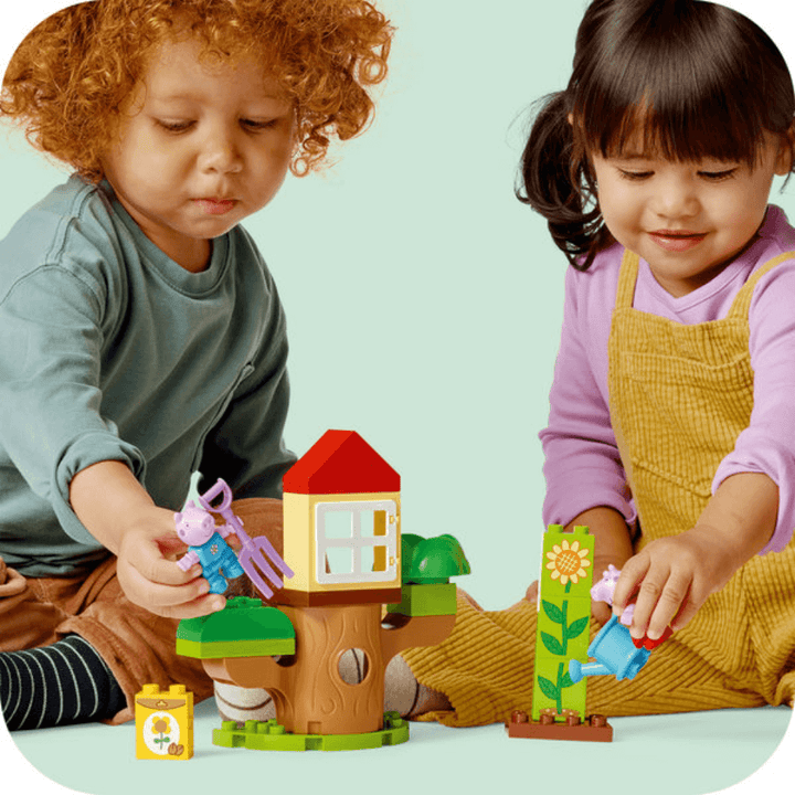 Lego Duplo Peppa Pig Garden and Tree House V29
