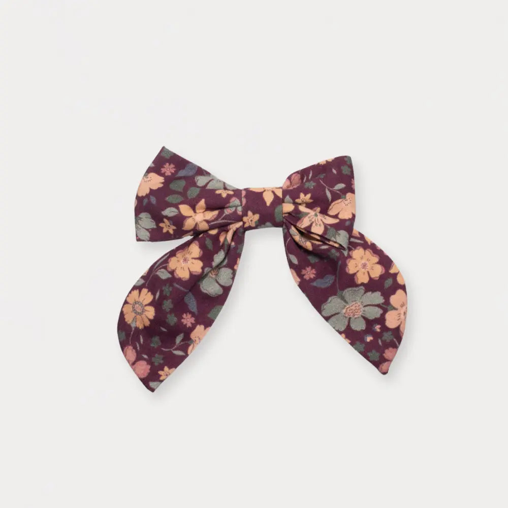Early Sunday Audrey Clip - Garden Flowers Plum