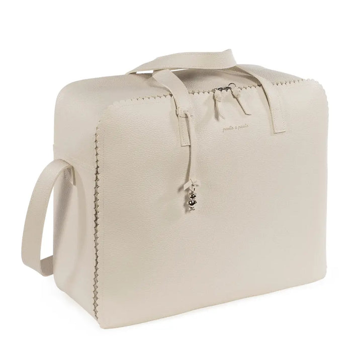 Pasito a Pasito Maternity Hospital Bag with Large Capacity, Water-Resistant Multi-Storage Organizer, Hand Handles &amp; Shoulder Straps, Icon Eco Leather - Cream