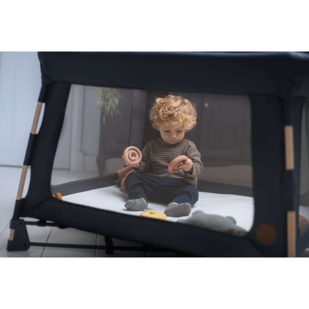 Maxi-Cosi Swift 3-in-1 Travel Cot &amp; Playpen, Birth - 3.5 Years - Graphite