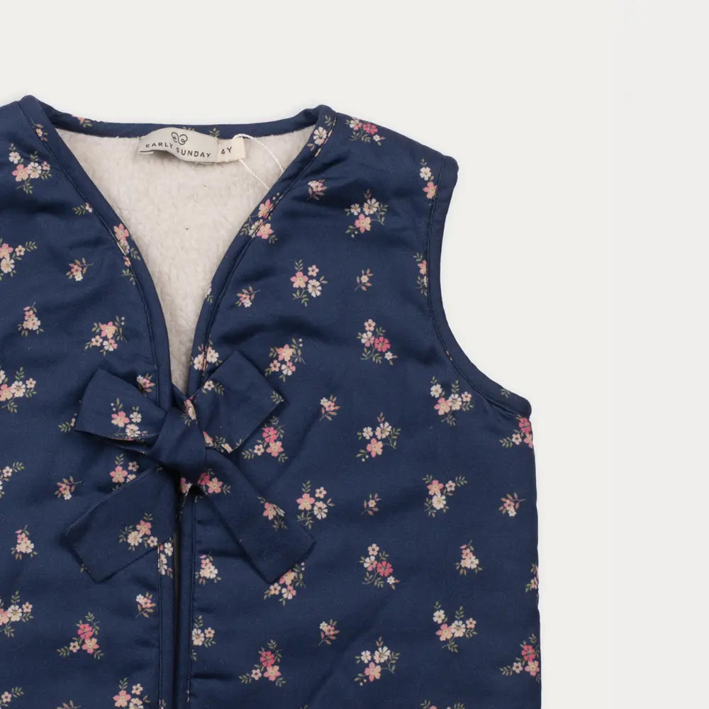 Early Sunday Lou Vest Jacket For Girls - Ditsy Bouquet Navy