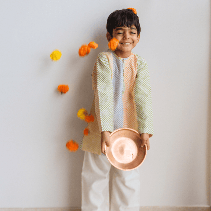Dulaar Chanderi Kurta Pyjama Neutral Set - Spot The Checks