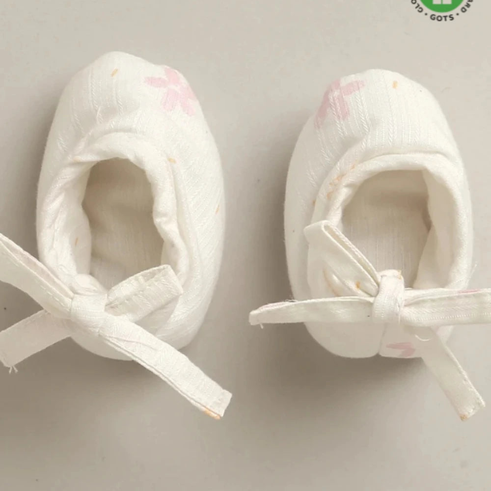 Sweetlime By As Blush Petals Organic Cotton Baby Booties - White