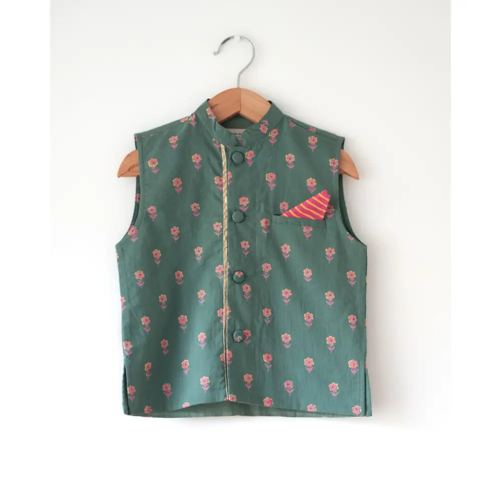 Love The World Today Kopal Green Floral Booti Cotton Bandi Jacket For Boys