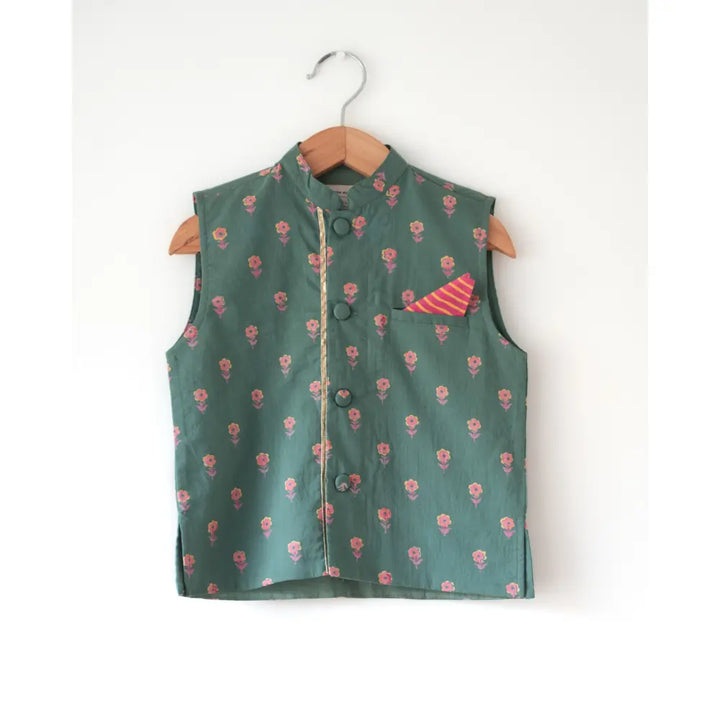Love The World Today Kopal Green Floral Booti Cotton Bandi Jacket For Boys