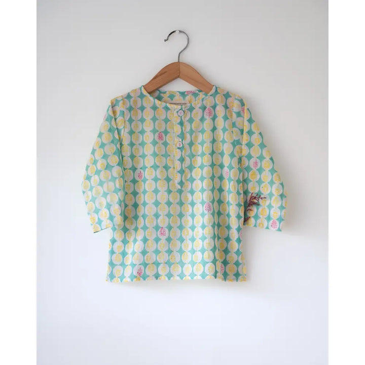 Love The World Today Rasa Green Monstera Print Full Sleeve Cotton Kurta For Boys