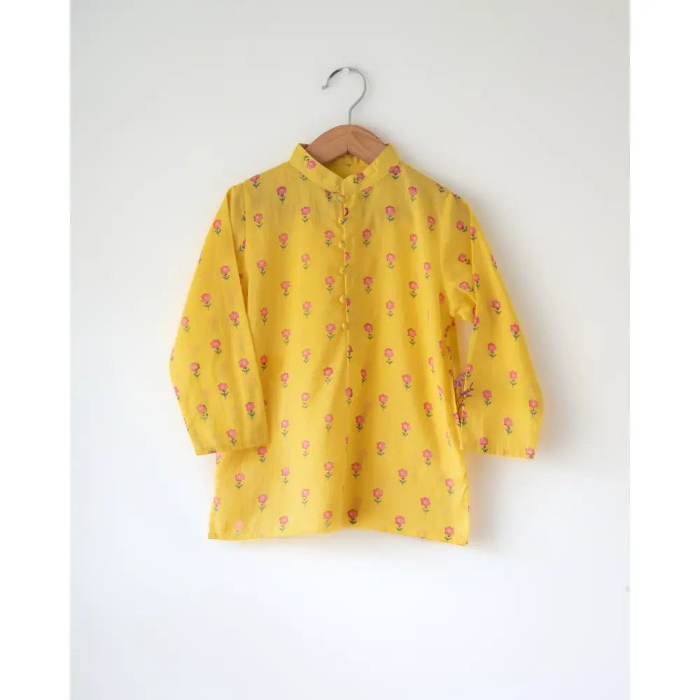 Love The World Today Meera Yellow Flower Booti Cotton Kurta For Boys