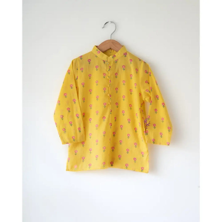 Love The World Today Meera Yellow Flower Booti Cotton Kurta For Boys