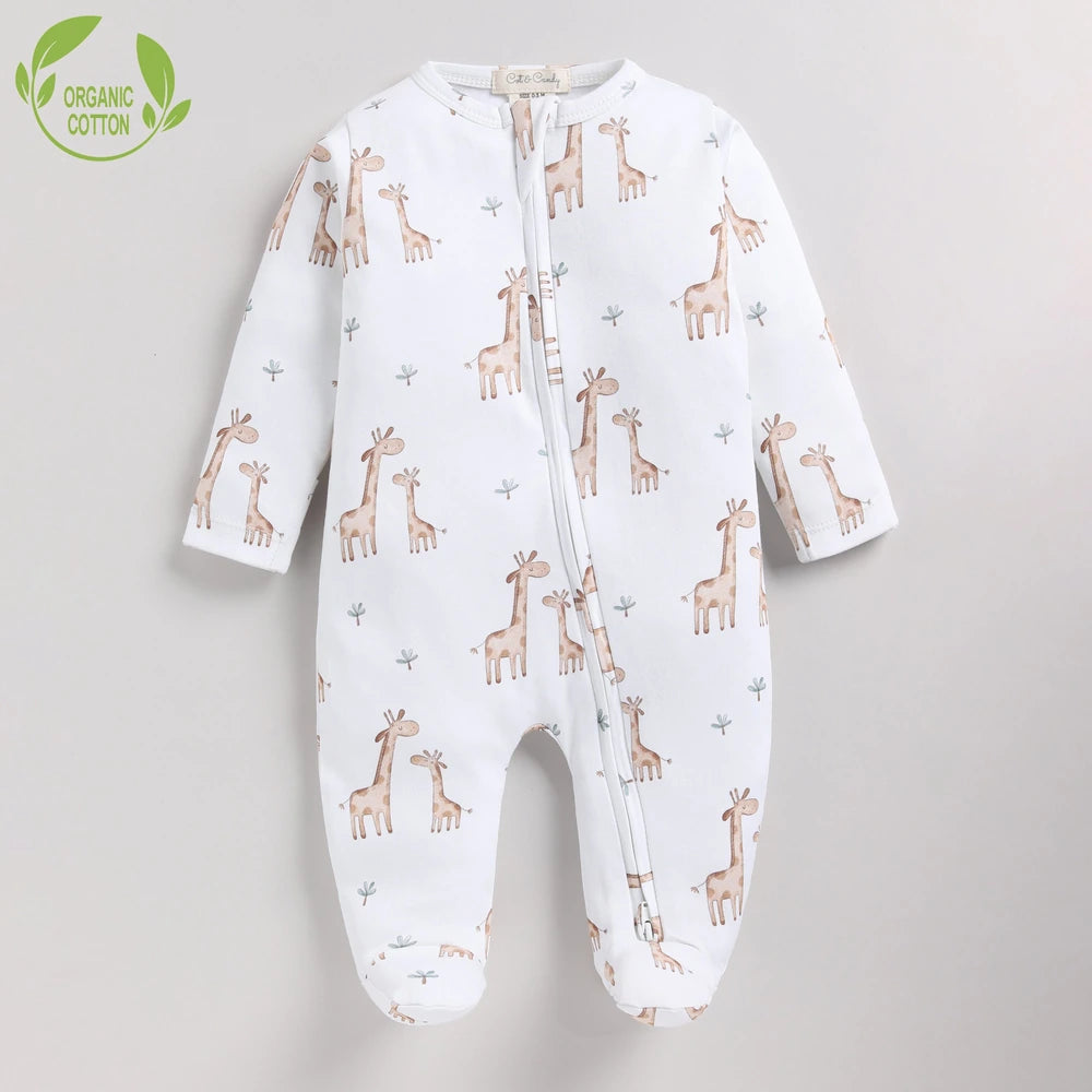 Cot &amp; Candy Baby Organic Footed Zipsuit - Giraffe print + Snow white Chest Embroidery
