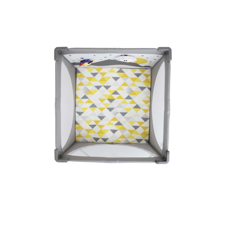 Joie Cheer™ Playard