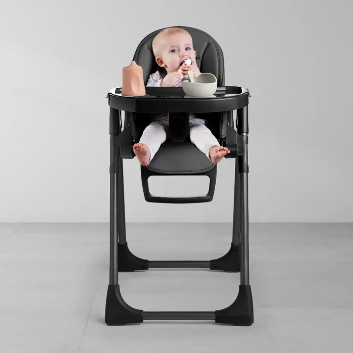 Silver Cross Gourmet High Chair|5 Position Recline|Adjustable Footrest|7 Height Positions|Super Lightweight|Birth to 36 months (15 Kg) - Black