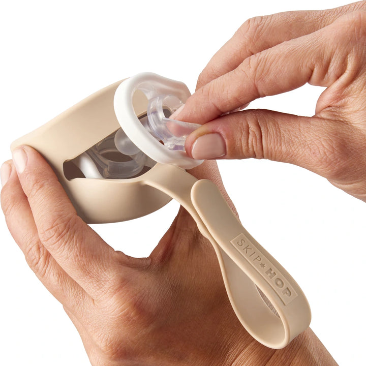 Skip Hop Silicone Pacifier Holder - Oat
