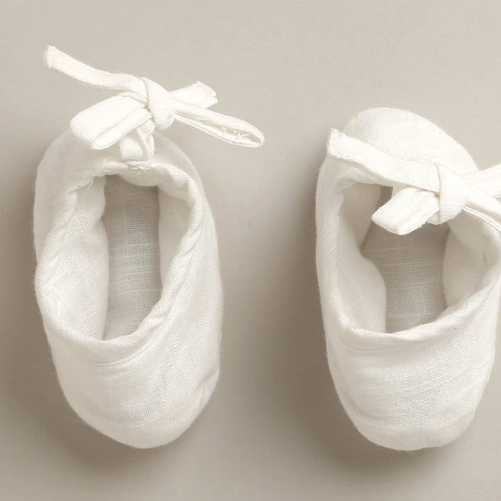 Sweetlime By As Unisex Pure Comfort Organic Cotton Baby Booties - White