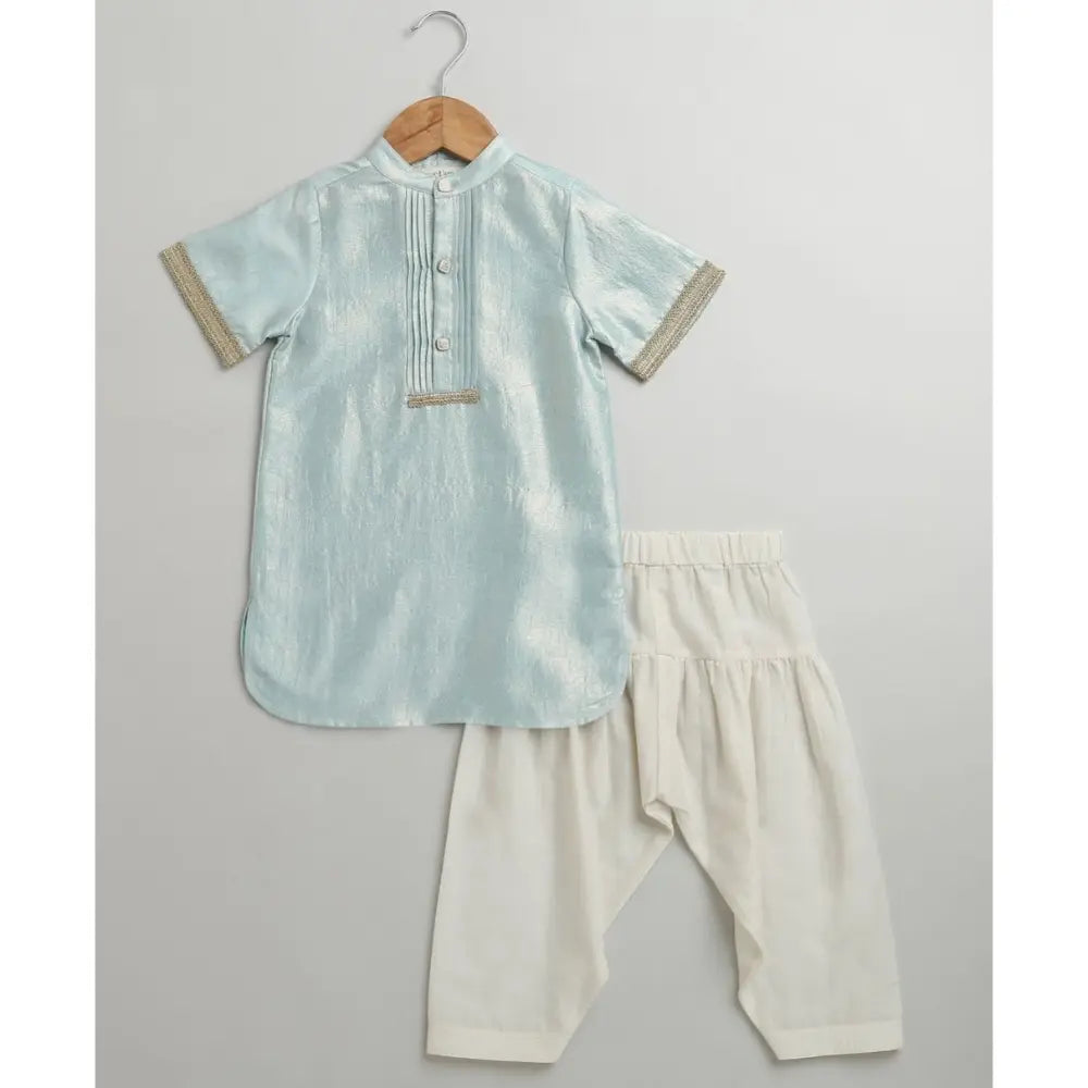 Sweetlime By AS The Crystal Breeze Pleated Set - Sky Blue &amp; White