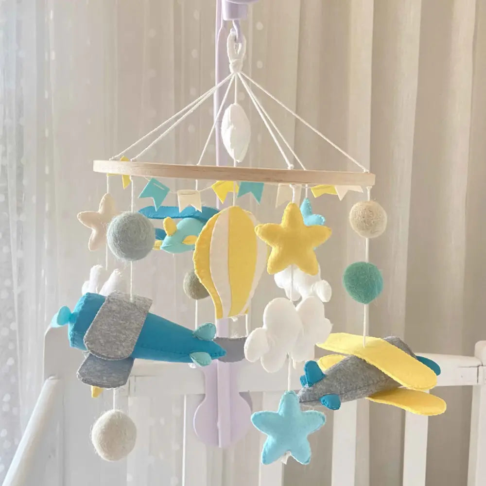 GWD Kids Flying High - Airplane Cot Mobile