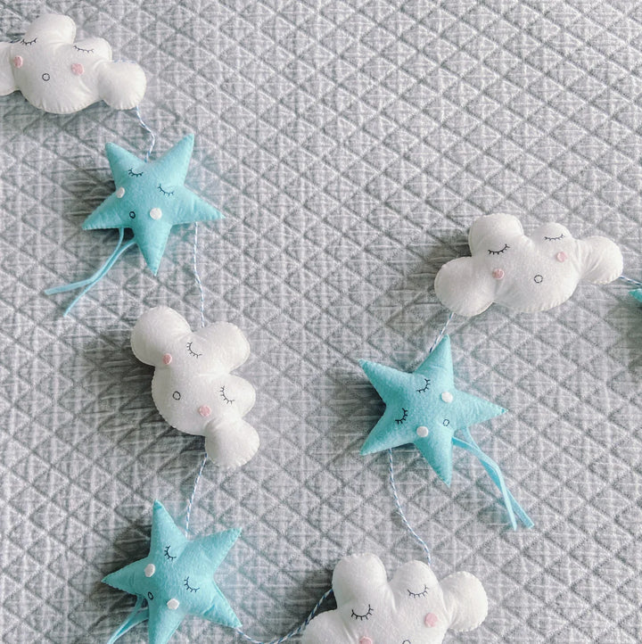 GWD Kids Reach for the Stars Garland - Blue