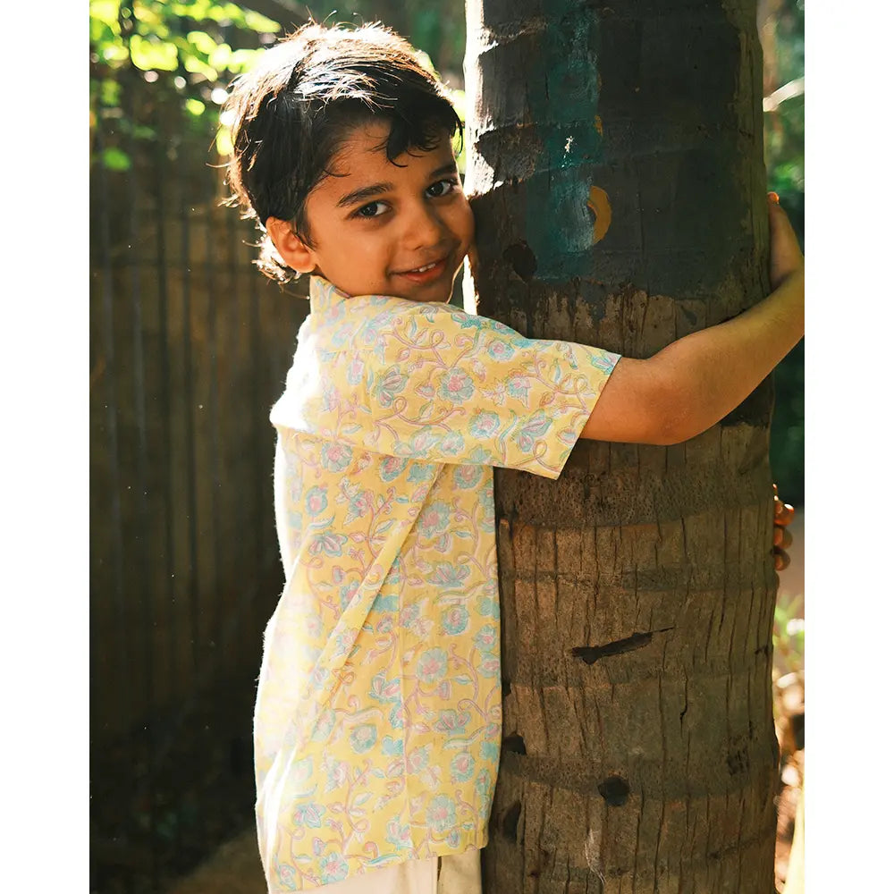 Love The World Today Unisex Boogie Shirt In Lemon Yellow Butterfly Blockprint