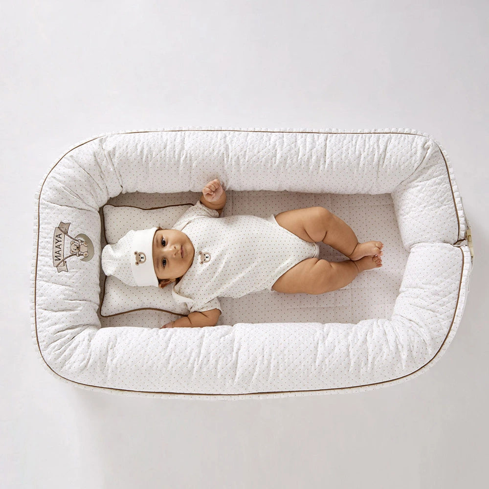Annasimona Kids Newborn Baby Nest - Polka Dots White