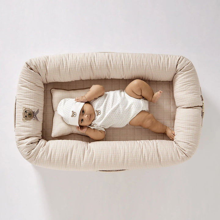 Annasimona Kids Newborn Baby Nest - Teddy Checks