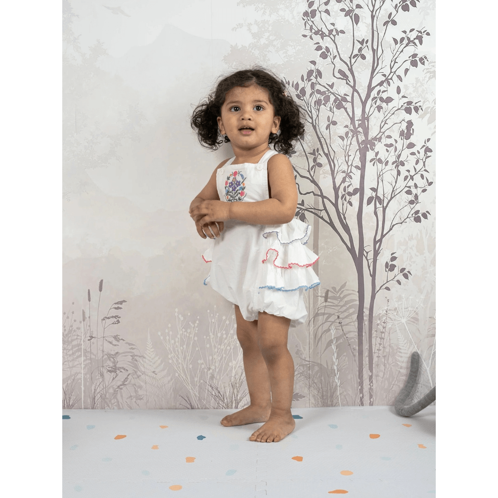 The Baby Trunk Vintage Baby Apparel Gift Box – Set of 2