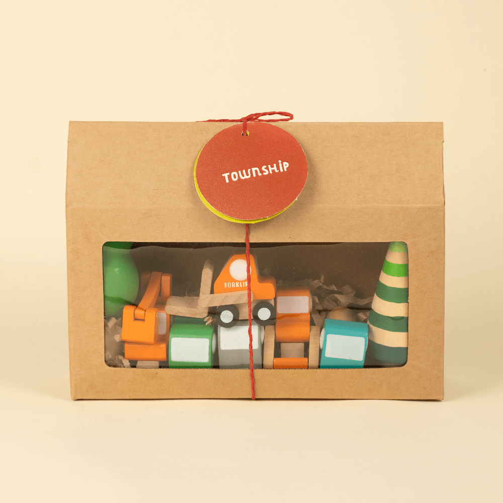 Playbox Township - Wooden Cars and Tree Set