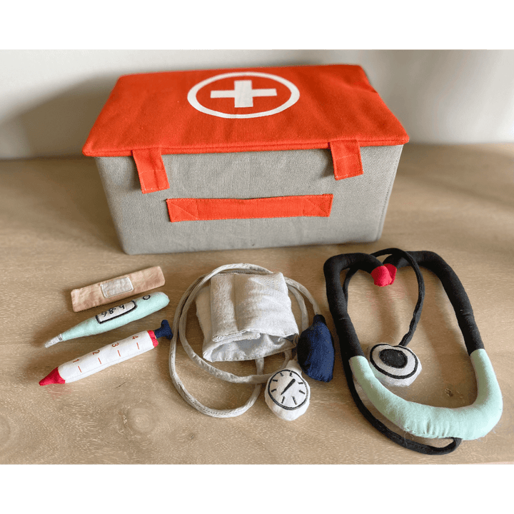 Role Play Pet Hospital Doorway Portal Set with Vet Box