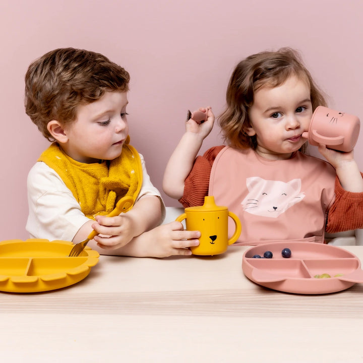 Trixie Silicone Sippy Cup | 100% Food-Grade Silicone Spill-Resistant Training Cup with Easy-Grip Handles for Independent Drinking | 4 Months Onwards | Mr. Lion