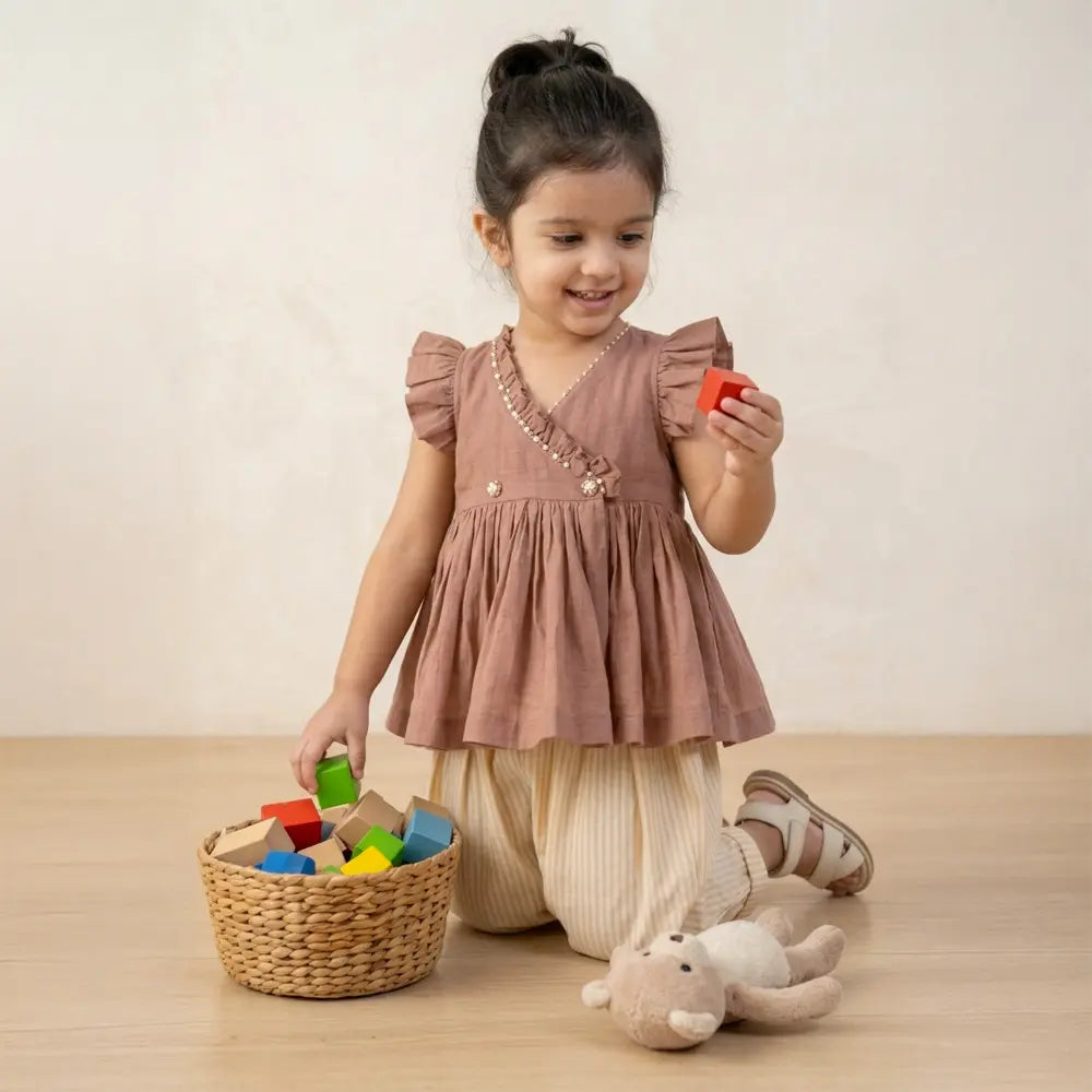 PureCloth.Co Flutter Top &amp; Golden Stripe Balloon Pants Brown &amp; Golden Stripe