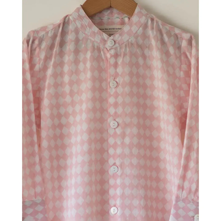 Love The World Today Unisex Barefoot Boy Shirt In Blush Pink Rhombus