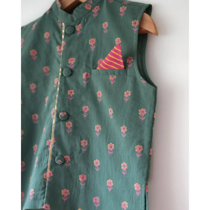 Love The World Today Kopal Green Floral Booti Cotton Bandi Jacket For Boys