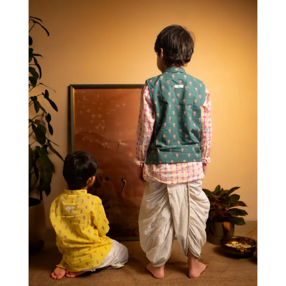 Love The World Today Kopal Green Floral Booti Cotton Bandi Jacket For Boys