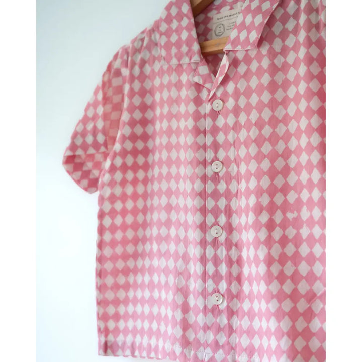 Love The World Today Boogie Pink White Rhombus Short Sleeve Shirt For Boys