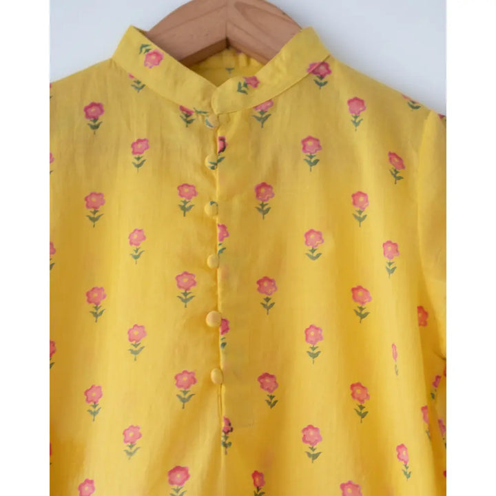 Love The World Today Meera Yellow Flower Booti Cotton Kurta For Boys