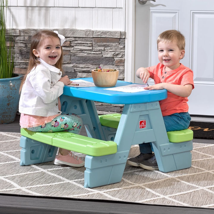 Step2 Sun &amp; Shade Picnic Table W/ Umbrella