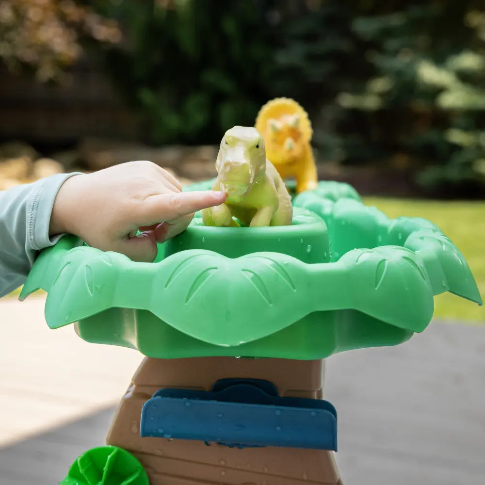 Step2 Dino Shower Water Table