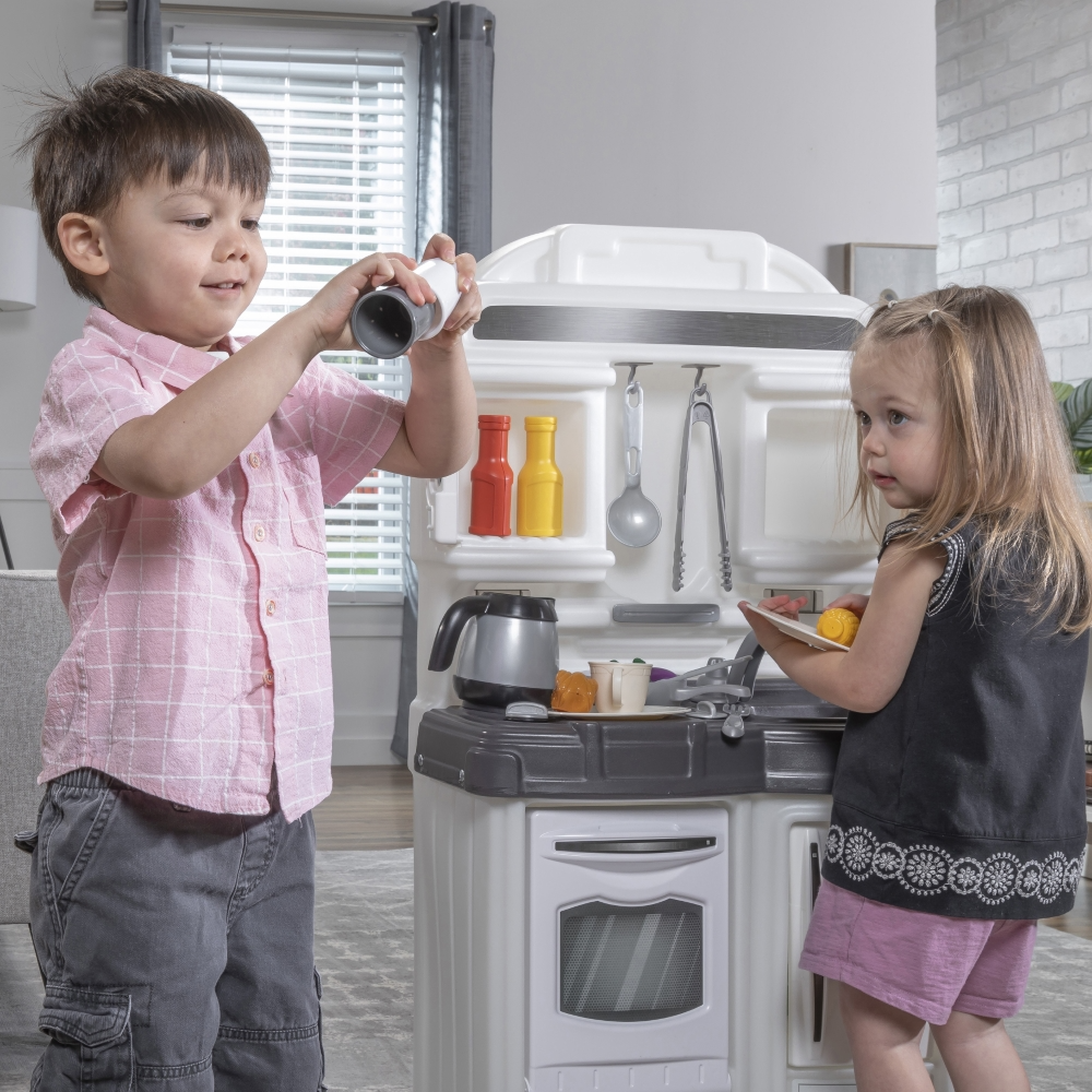 Step2 Quaint Kitchen