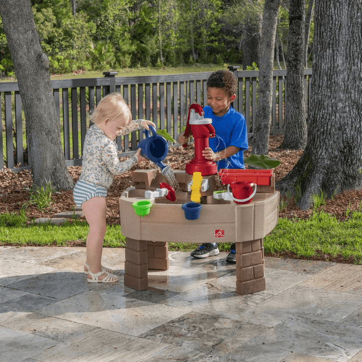 Step2 Pump &amp; Splash Discovery Water Table